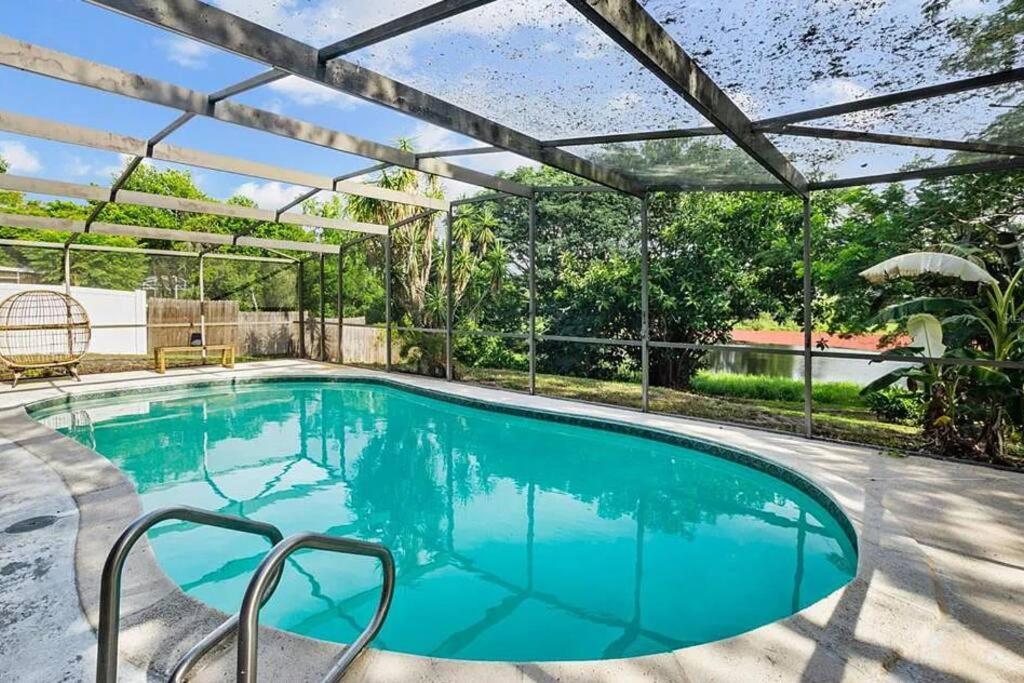ווינטר הייבן Cozy Lakefront Home W/ Pool -7 Mins From Legoland מראה חיצוני תמונה