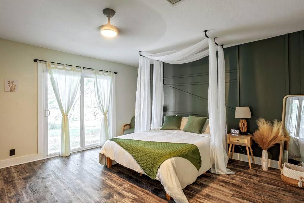 ווינטר הייבן Cozy Lakefront Home W/ Pool -7 Mins From Legoland מראה חיצוני תמונה