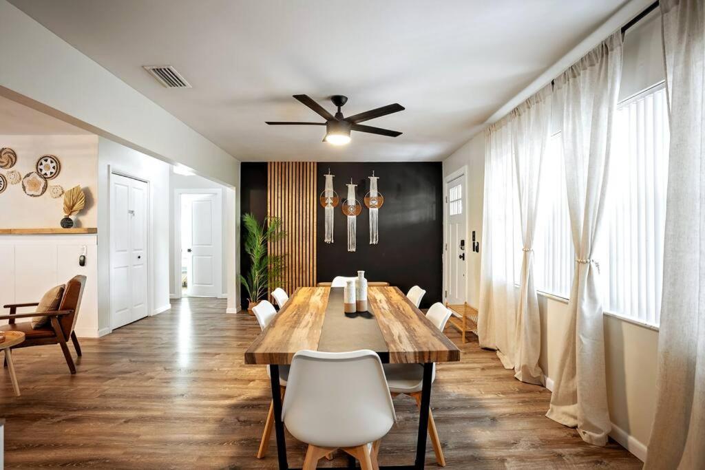ווינטר הייבן Cozy Lakefront Home W/ Pool -7 Mins From Legoland מראה חיצוני תמונה