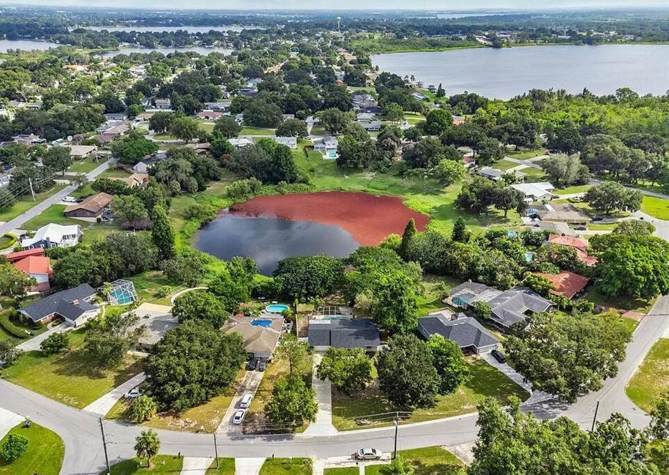 ווינטר הייבן Cozy Lakefront Home W/ Pool -7 Mins From Legoland מראה חיצוני תמונה